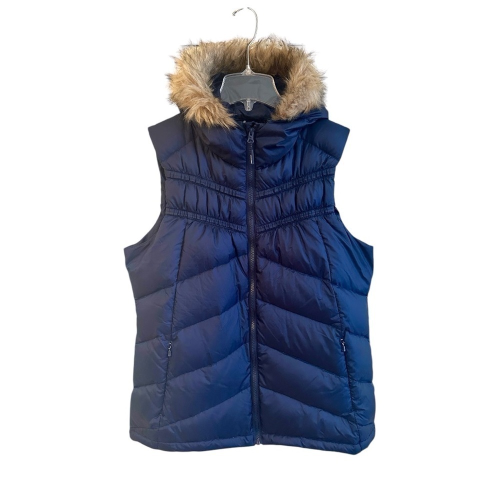 MONDETTA, WOMENS, QUILTED PUFFER VEST. HOODED WITH FAUX FUR TRIM. SIZE L